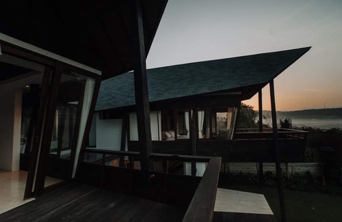 Mushroom Bay Villa | LeBAOH Villa - Lembongan Island - 4 bedroom Private Villa