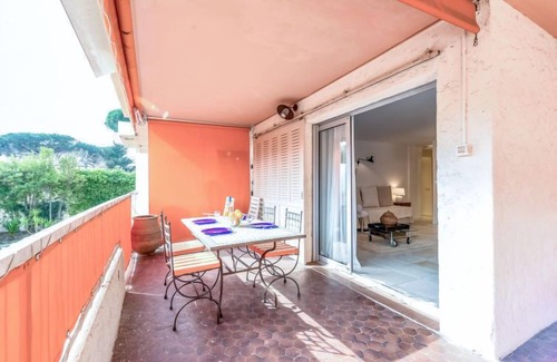 Saint-Tropez Apartment | Les Patios by Interhome