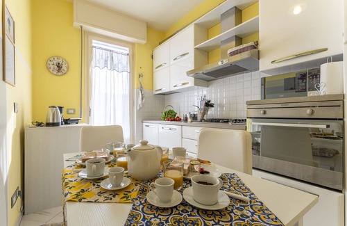 Macchino Apartment | Lovely apartment for 6 people with A/C, WIFI, TV, terrace and pets allowed