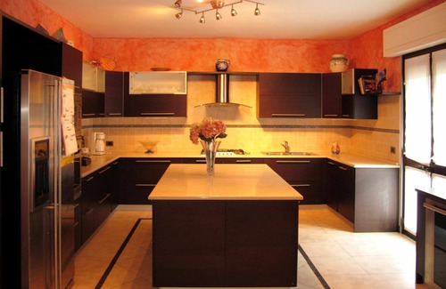 Casoli Apartment | Lovely apartment for 6 guests with hot tub, WIFI, pool, TV and patio