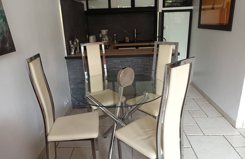 Colomars Villa | Low villa in the hills of Nice with heated pool