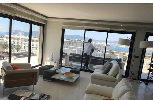California - Pezou Apartment | Luxury 4 bedroom apartment near the Croisette