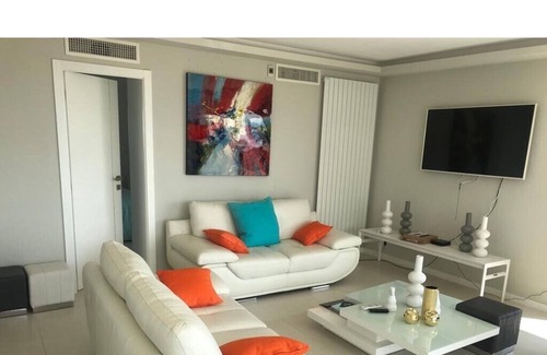 California - Pezou Apartment | Luxury 4 bedroom apartment near the Croisette