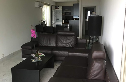 Roquebrune-Cap-Martin Apartment | Luxury apartment, top floor, sea view.
