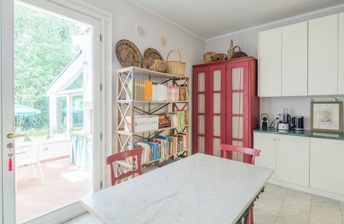 Marina di Pietrasanta Apartment | Luxury Villa with Swimming pool at 700 meters from the sea