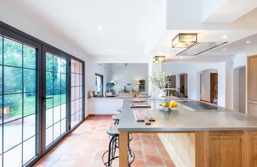 Saint-Paul-en-Foret Villa | Luxury villa near Fayence