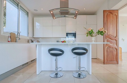 Cap-d'Antibes Villa | Luxury villa Cap d'Antibes sea view