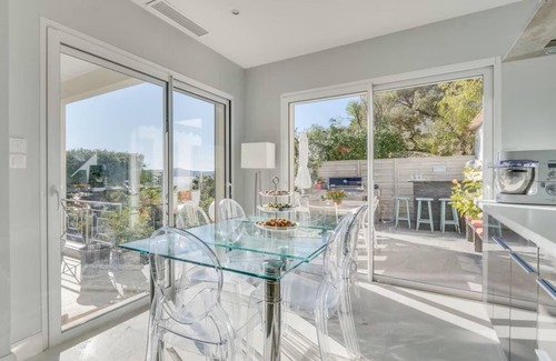 Sainte-Maxime Villa | Luxury villa with private pool, A/C and sea view