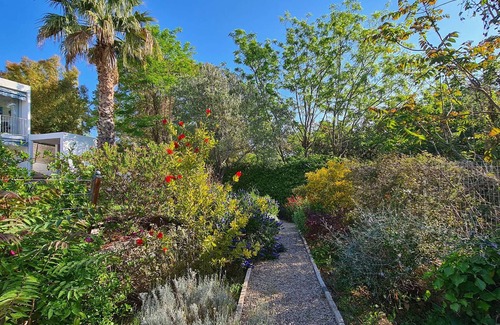 Vallauris House | Luxury Villa with Pool, Tennis & Stunning Views on the French Riviera