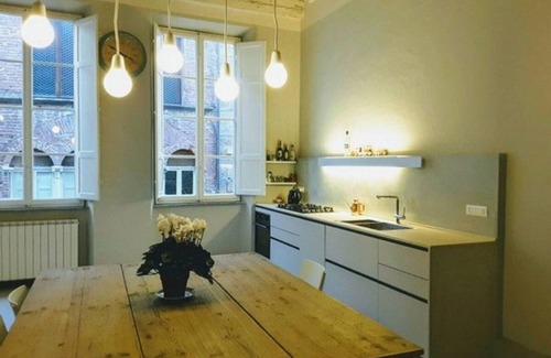 Lucca Historical Center Apartment | Magnificent 13th century apartment inside the historic walled city of Lucca