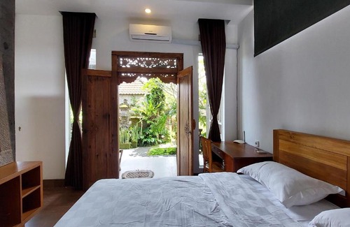 Kedewatan House | Manikan House Ubud