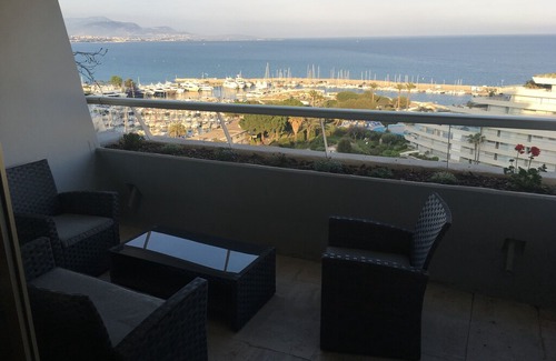 Villeneuve Loubet Beach Apartment | Marina Baie des Anges 2 rooms 10th floor (WIFI - Parking)