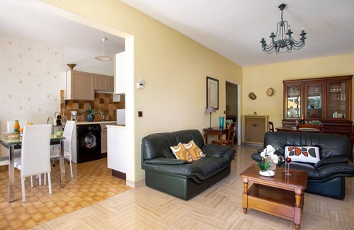 Villeneuve Loubet Beach Apartment | Marines de Villeneuve by Interhome