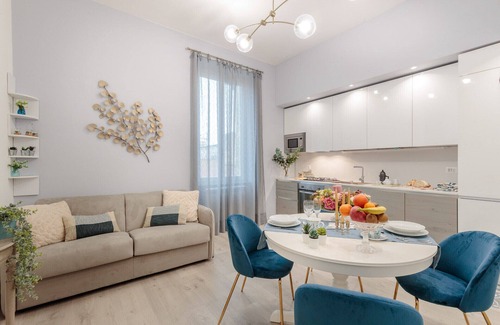 Viareggio Apartment | Modern Apartment by the Beach Promenade in Viareggio