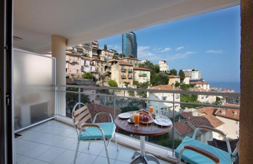 Beausoleil Apartment | Monaco, sea view, bright studio