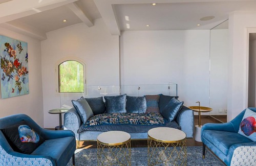 Mont Boron Villa | MONT BORON VIEW VI4176 BY RIVIERA HOLIDAY HOMES