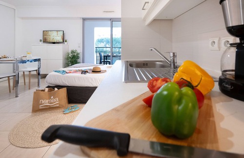 Cros-de-Cagnes House | Nemea Appart Hotel Le Lido Cagnes sur Mer