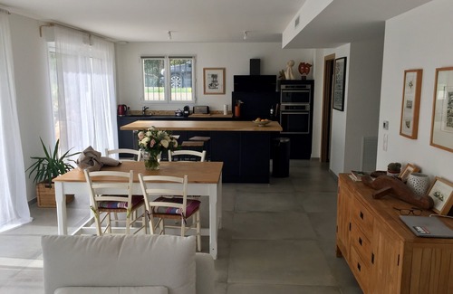 Vence House | New house with swimming pool and large outdoor terrace.