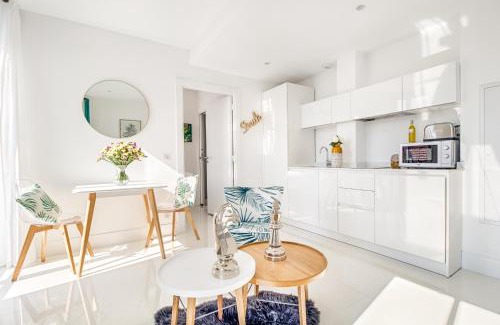 Villefranche-sur-Mer Apartment | NEW ! SEA VIEW Design + Balcony 203