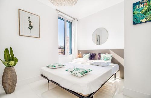 Villefranche-sur-Mer Apartment | NEW ! SEA VIEW Design + Balcony 203
