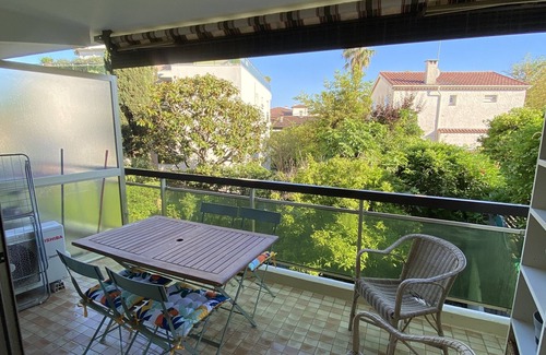 Antibes Apartment | New studio 3 people - Absolute calm - Ponteil & Salis Beaches