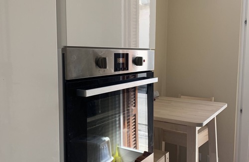 Viareggio Apartment | Newly renovated city/beach apartment in Viareggio