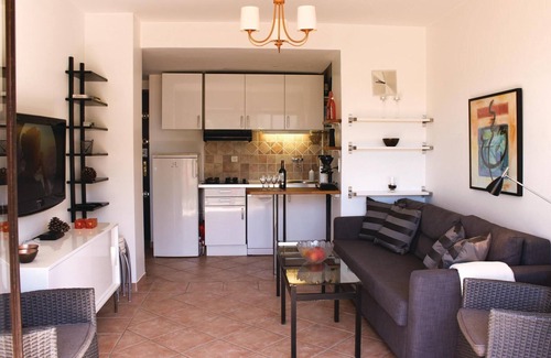 Cap-d'Antibes Apartment | Nice apartment in Juan-les-Pins