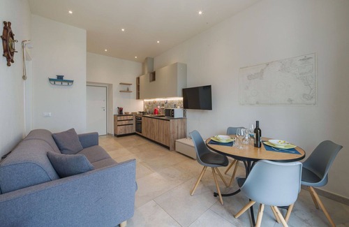 Stazzema Apartment | Nice apartment for 4 people with WIFI, A/C, TV and terrace