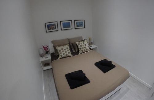 Old Town Apartment | Nice Sea Location