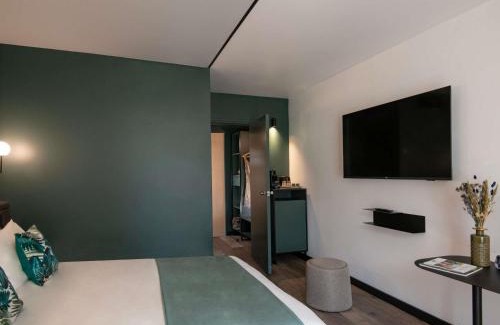 Saint-Laurent-du-Var Hotel | Novotel Nice Aéroport Cap 3000