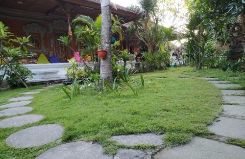 Sampalan Hostel | Nushe Hostel & Room