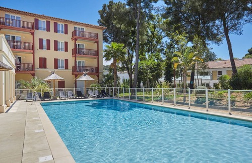 Cavalaire-sur-Mer House | Odalys Résidence et Spa Les Canissons