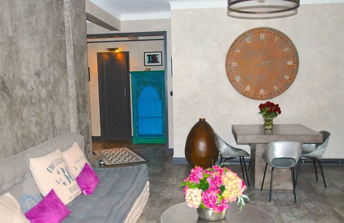 Cannes Apartment | One Bedroom Croisette 79