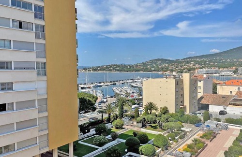 Sainte-Maxime City Centre Apartment | Palais de la Mer