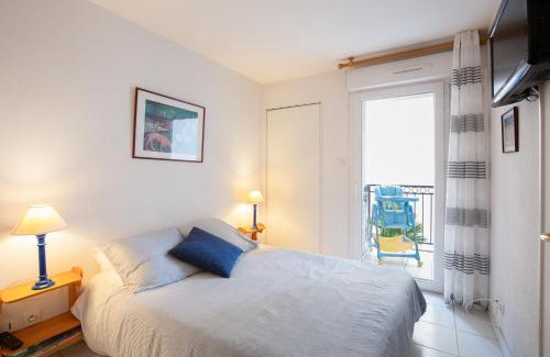 Le Suquet Apartment | Palazzio Vieux Port by Welcome to Cannes