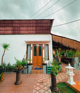 Sampalan Hostel | Penida Hills Hostel