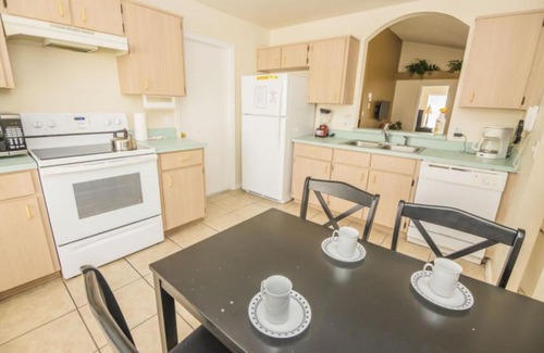 Creekside House | Peter's Creekside Vacation Home