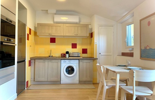 Riquier Apartment | Pleasant; Port 600m, 800m OLD -nice