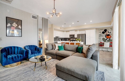 Kissimmee Condo | Pool view * Themed bedrooms * FREE Waterpark!