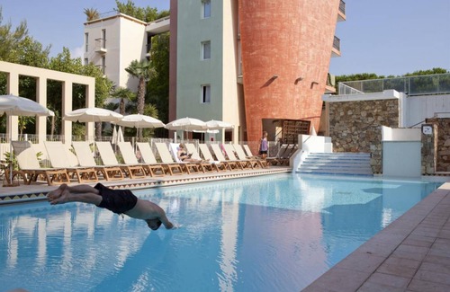 Antibes City Centre Apartment | Port Prestige 2p4p STD