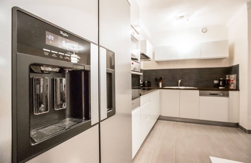 Cannes City Centre Apartment | Prime location in heart of Cannes - 80 metres from Palais de Festivals