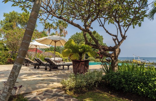 Dencarik Villa | Private Beach front Villa 12p: Accomplish your body and soul!