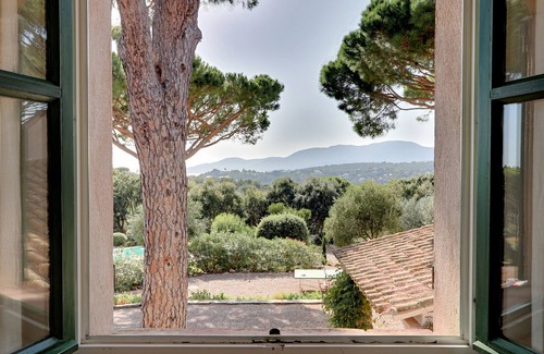 La Croix-Valmer House | PROMO A totally unspoilt corner of paradise on the Saint Tropez peninsula
