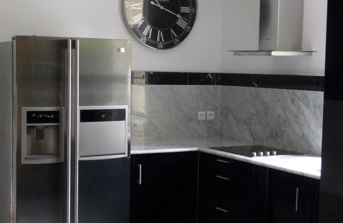 California - Pezou Apartment | Proximity to Beach, city centre and the famous Croisette strip!