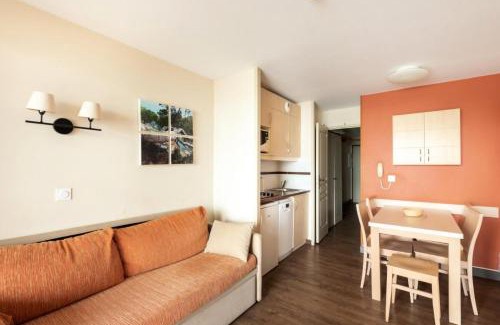 La Croix des Gardes Apartment | Résidence Cannes Villa Francia - maeva Home - Appartement 2 pièces 4 personnes - Sélection MAE-6529
