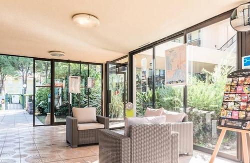 Mandelieu-La-Napoule Apartment | Résidence Pierre & Vacances Les Jardins Shaded*** - Studio for 4 people - 1 sleeping area - Terrace or balcony