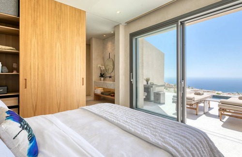 Pyrgos Villa | R 3138 Villa Fiona With Coffee Facilities.Magnifying Mirror & Private Terrace,