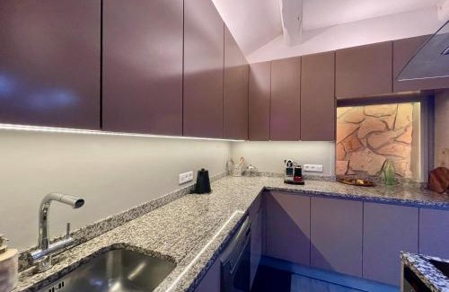 Beausoleil House | Renovated House In The Center Of Beausoleil