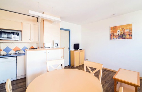 Saint-Raphael Apartment | Residence Promenade des Bains - Maeva Individual - Studio 4 People Confort