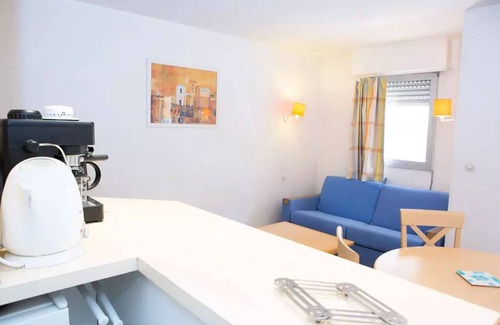 Saint-Raphael Apartment | Residence Promenade des Bains - maeva Home - Studio 4 People - Comfort